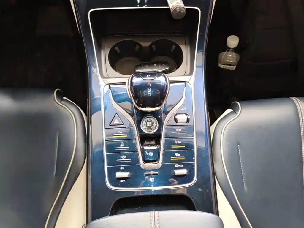 BYD Qin PLUS 2021 — фото 10