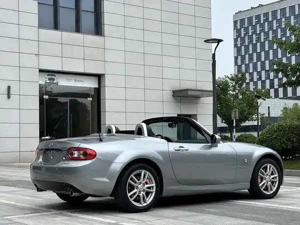 Mazda MX-5 2010