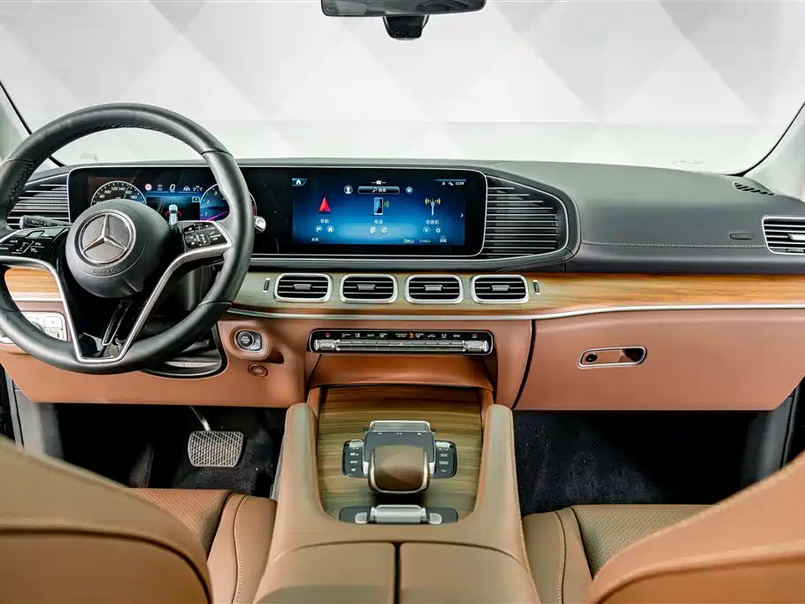 Mercedes-Benz GLE 2025 — фото 13