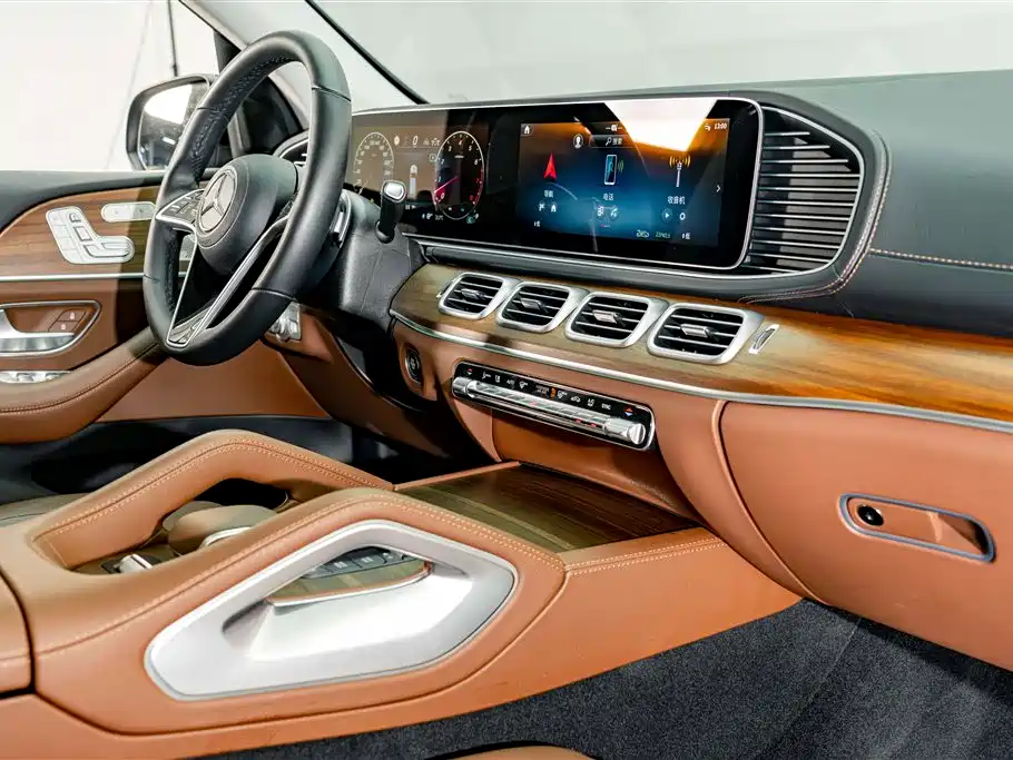 Mercedes-Benz GLE 2025 — фото 19