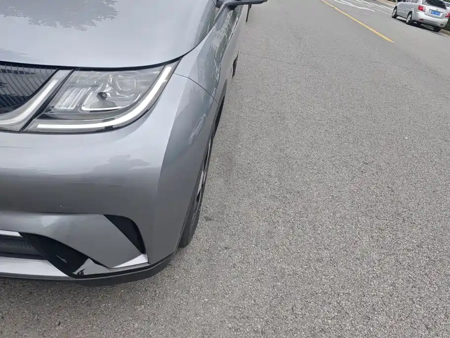 BYD Dolphin 2024