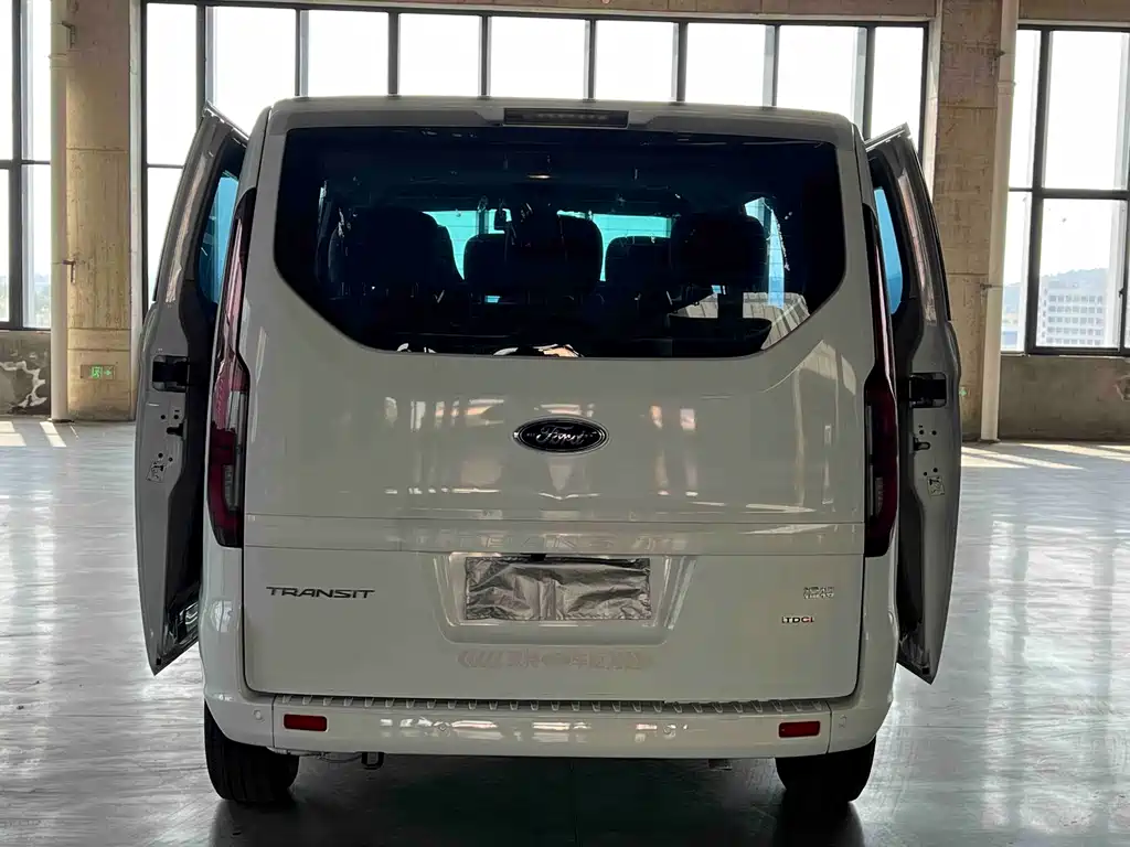 Ford Transit 2023 — фото 24
