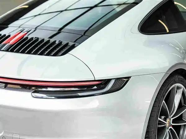 Porsche 911 2021