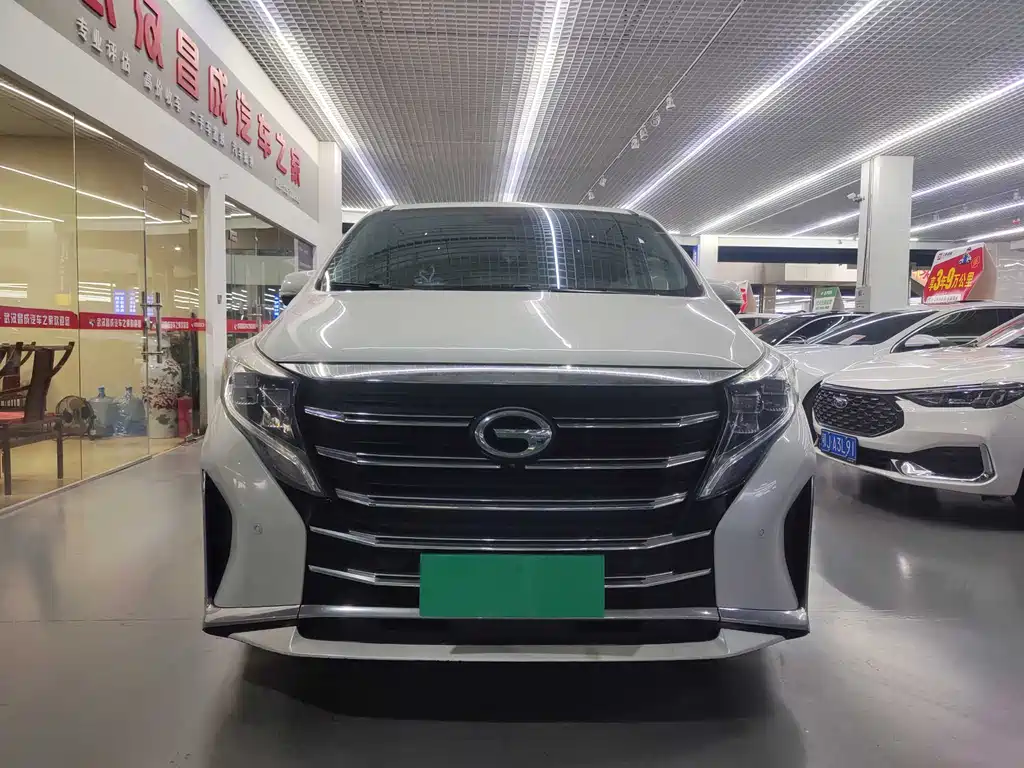 GAC Trumpchi M8 2022 — фото 2