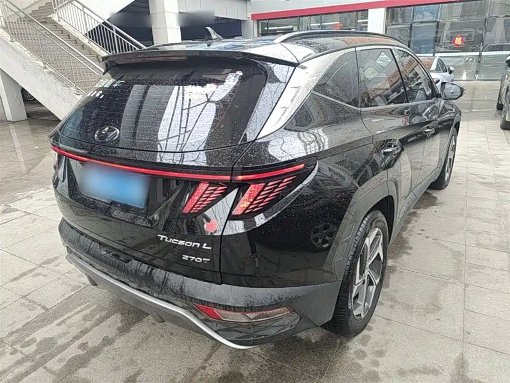 Hyundai Tucson 2023 — фото 7