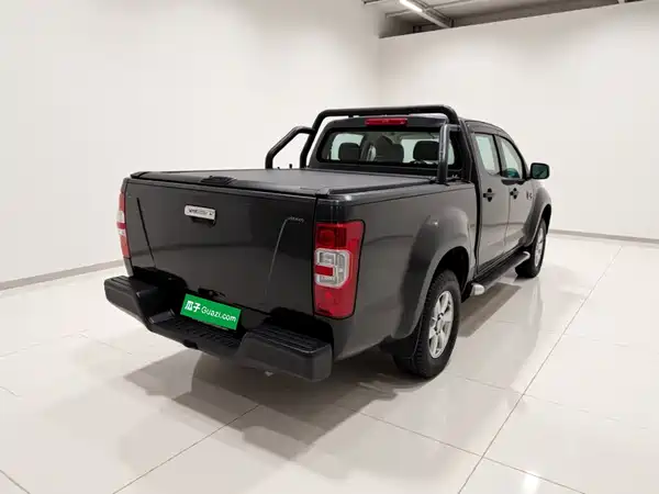 Isuzu RE-MAX Ruimai 2021