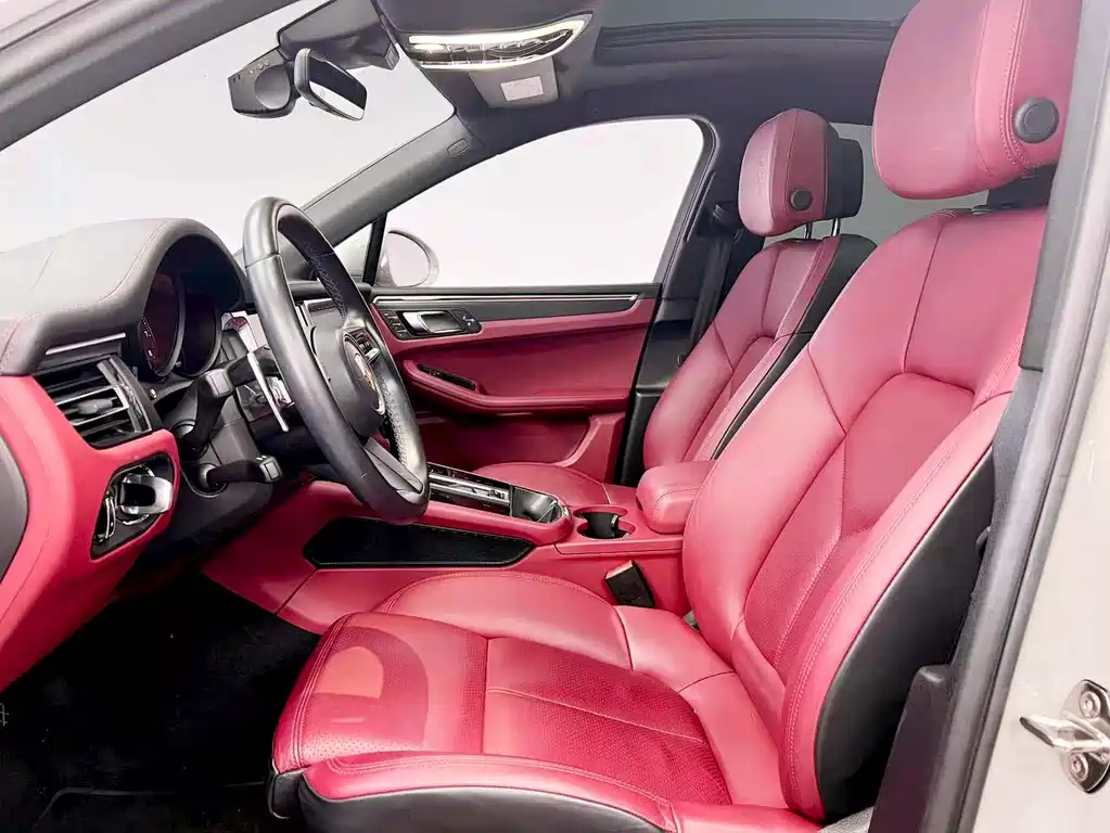 Porsche Macan 2022 — фото 13