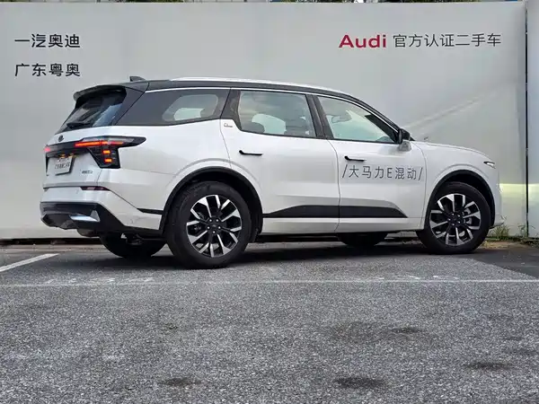 Ford Edge 2025