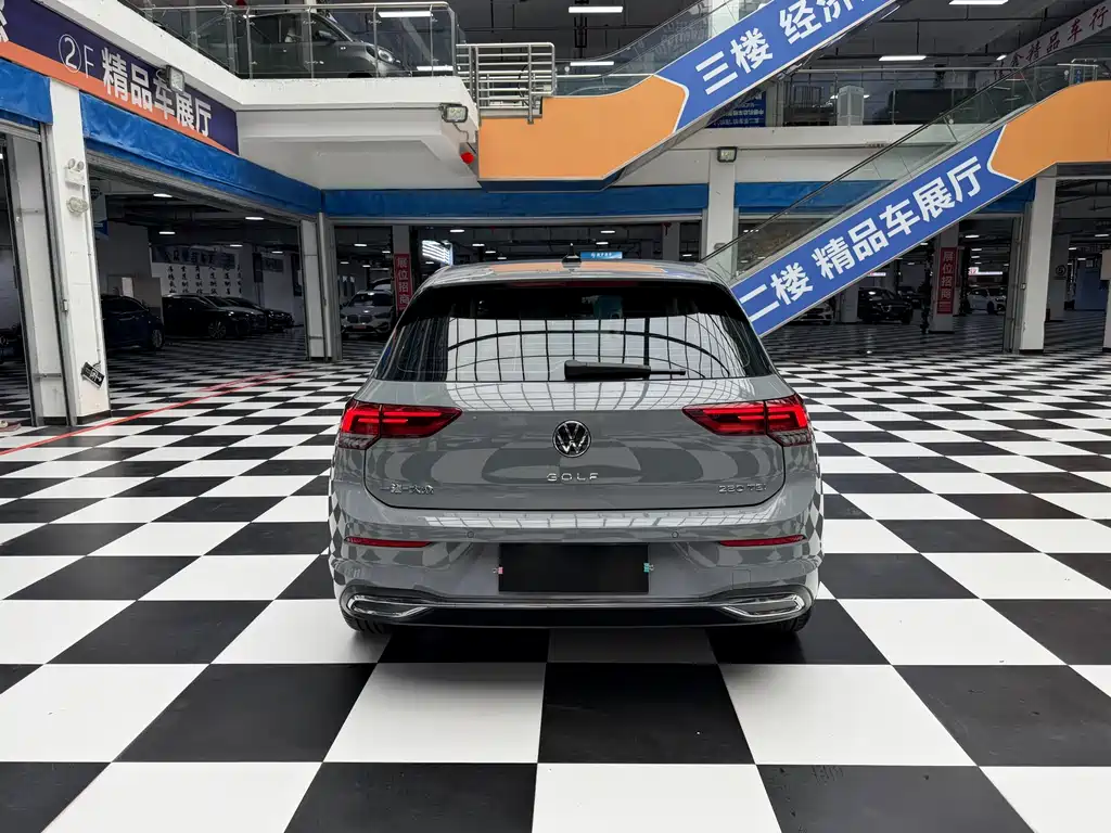Volkswagen Golf 2022