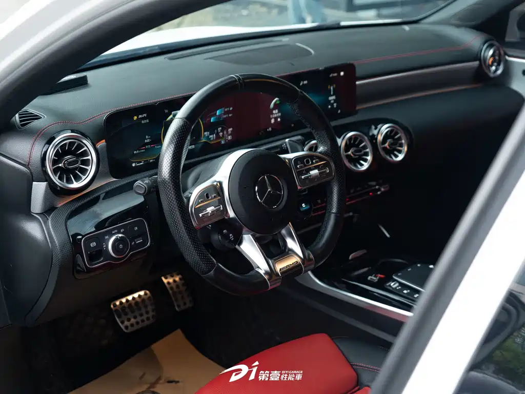 Mercedes-Benz A-Class AMG 2021 — фото 10
