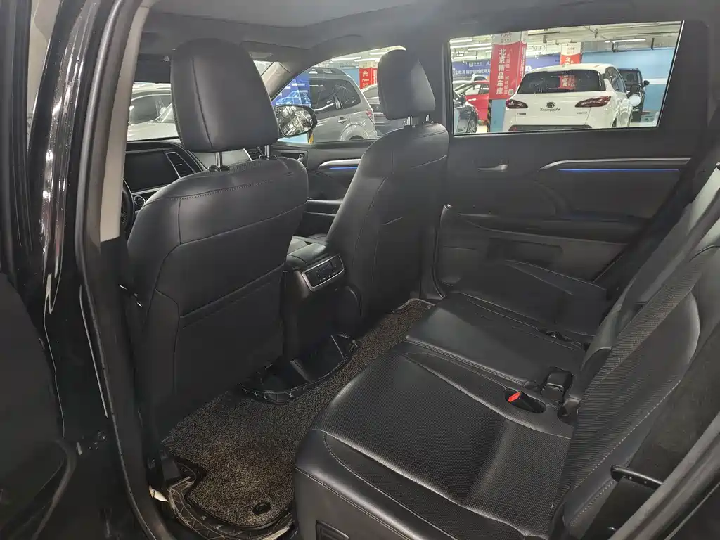 Toyota Highlander 2019 — фото 13