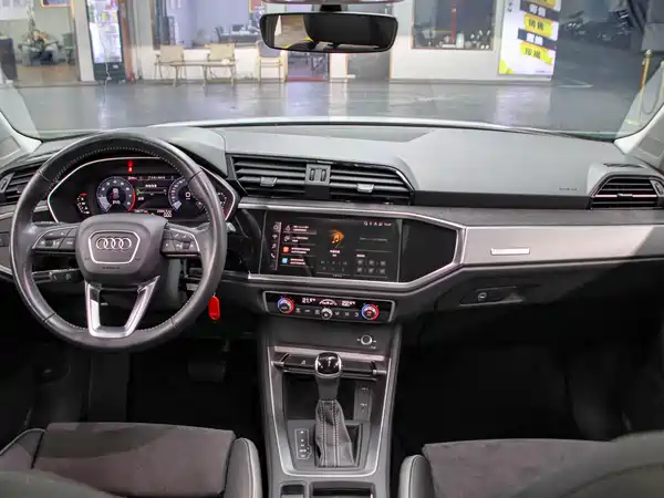 Audi Q3 2022