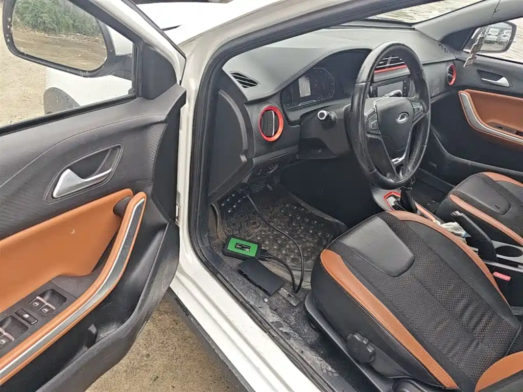 Chery Tiggo 3x 2017 — фото 15