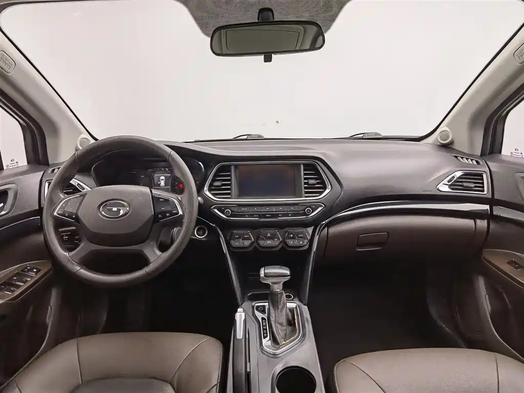 GAC Motor Trumpchi GS4 2015 — фото 5