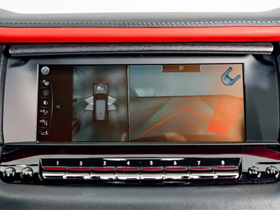 Rolls-Royce Cullinan 2024 — фото 13
