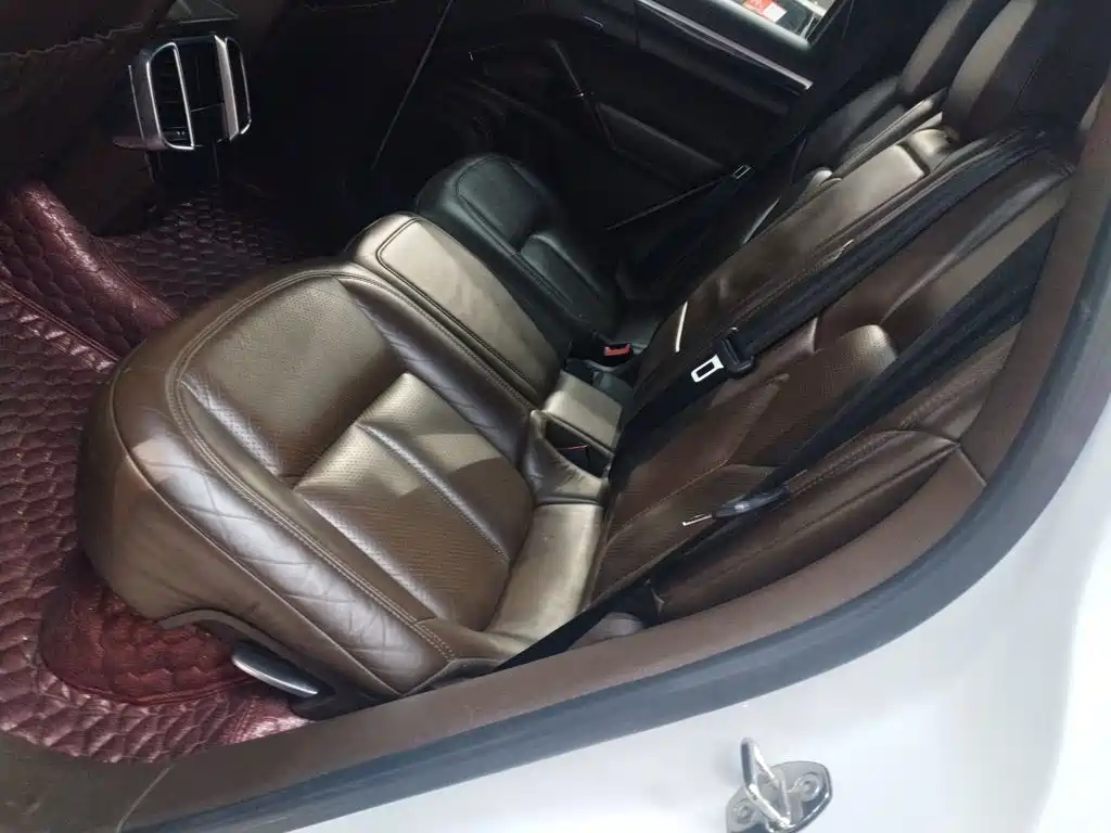 Porsche Cayenne 2015 — фото 14