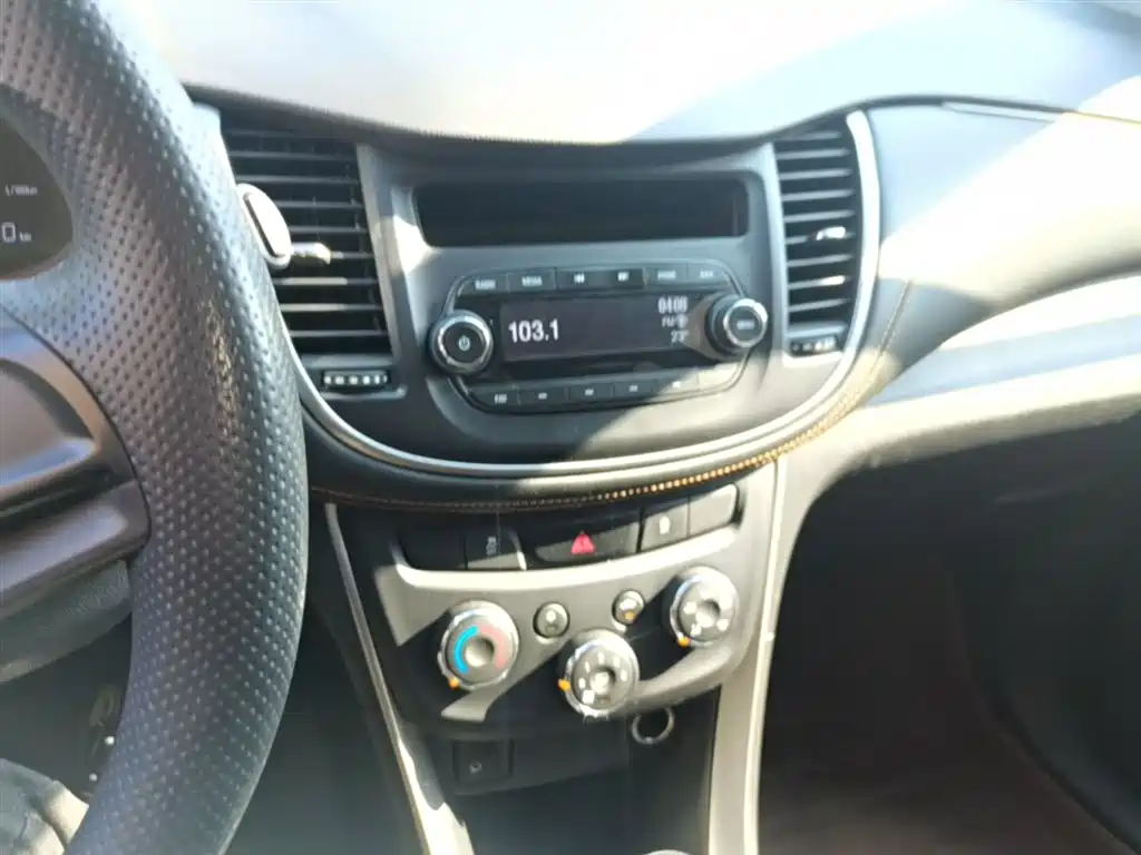Chevrolet Trax 2017 — фото 13
