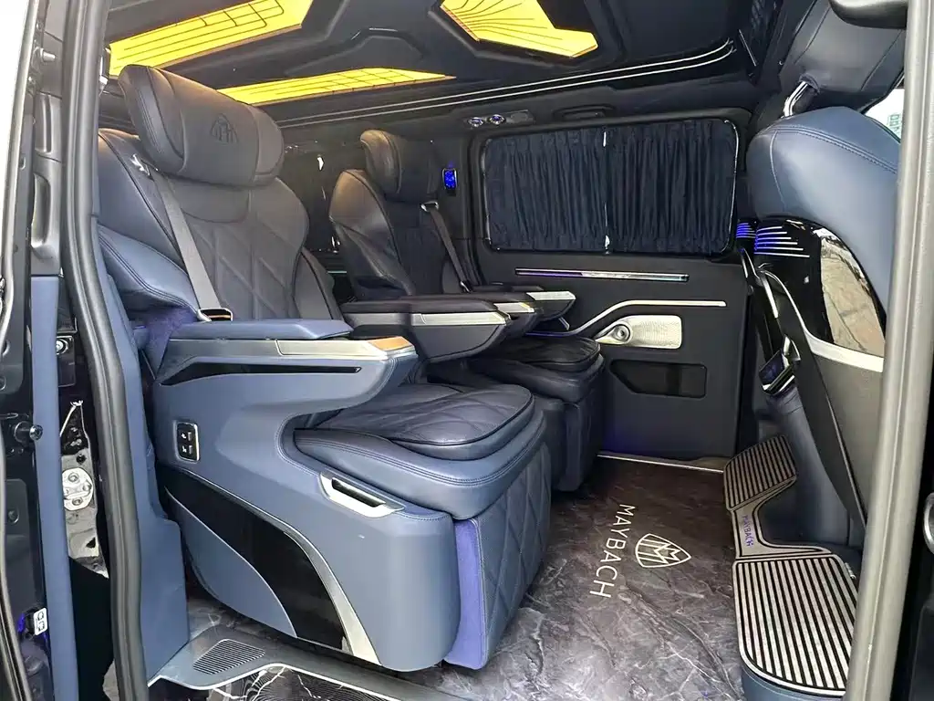 Mercedes-Benz Vito 2023 — фото 9