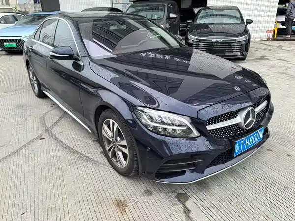 Mercedes-Benz C-Class 2020
