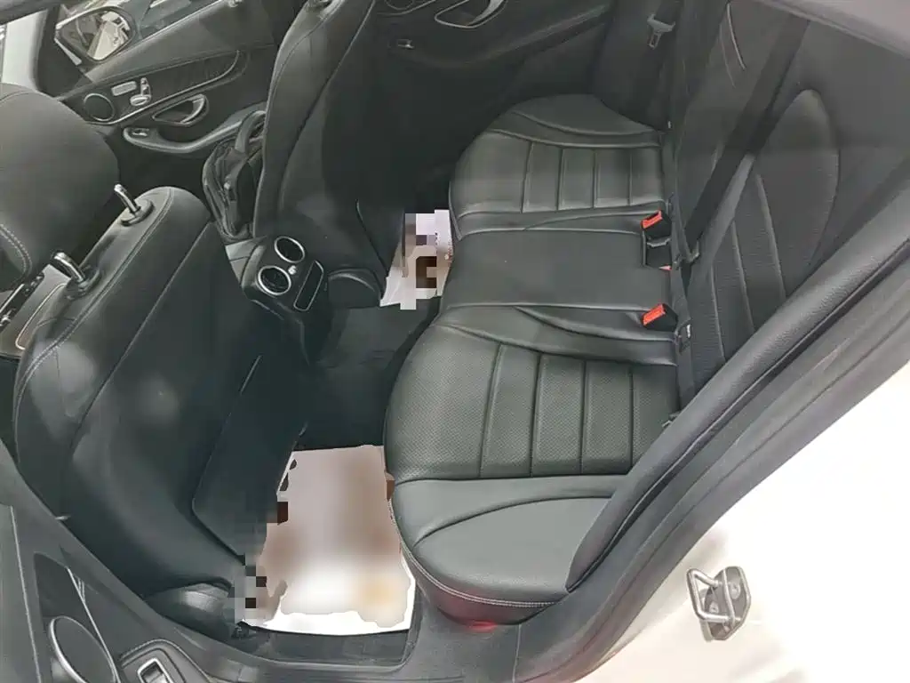 Mercedes-Benz C-Class 2019 — фото 17
