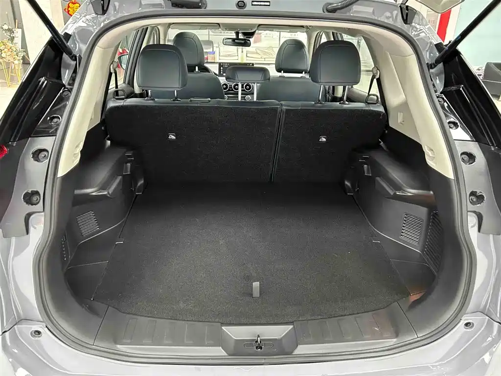 Nissan X-Trail 2025 — фото 17
