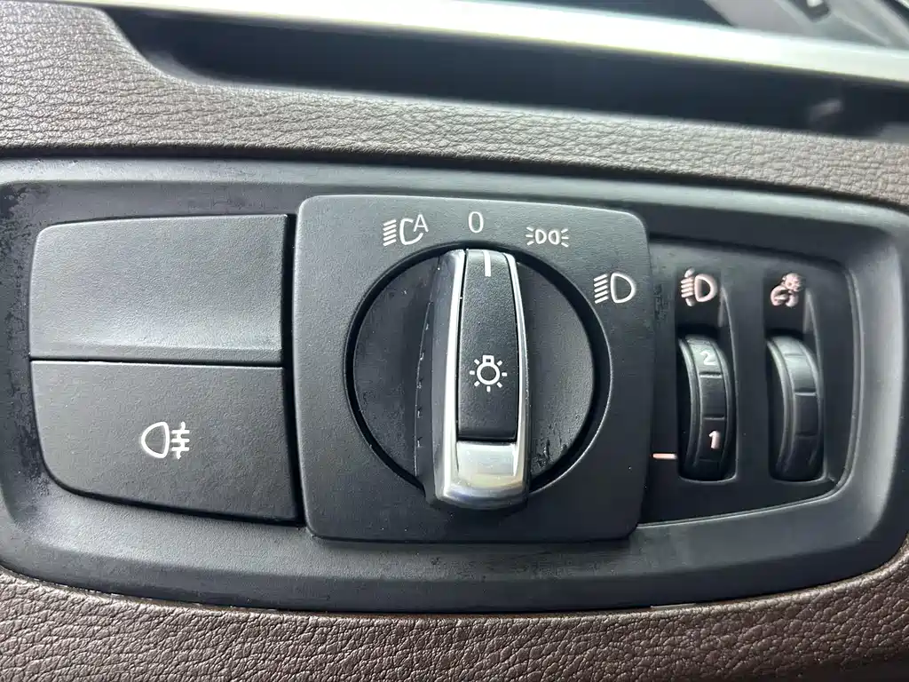 BMW X1 2021 — фото 16