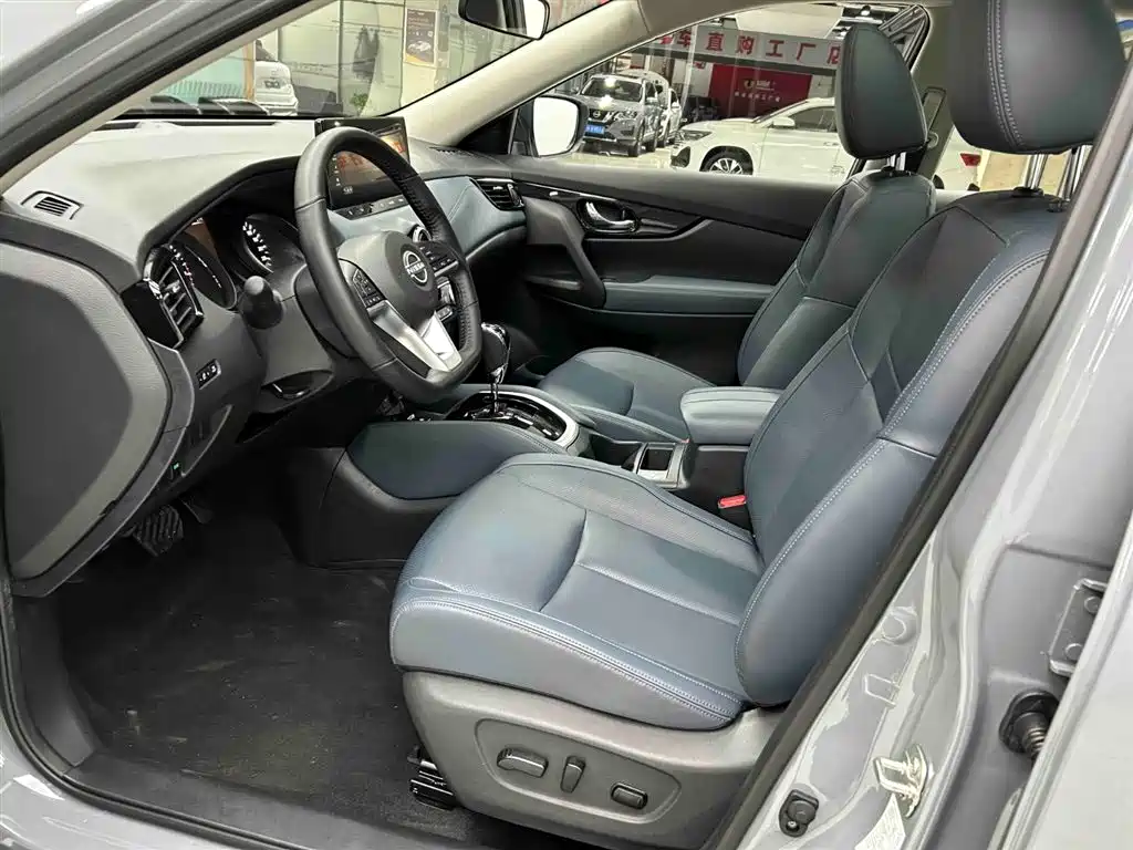Nissan X-Trail 2025 — фото 12