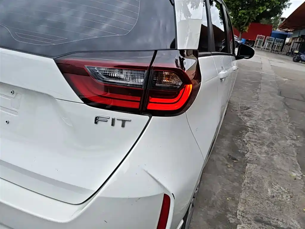 Honda Fit 2022 — фото 8