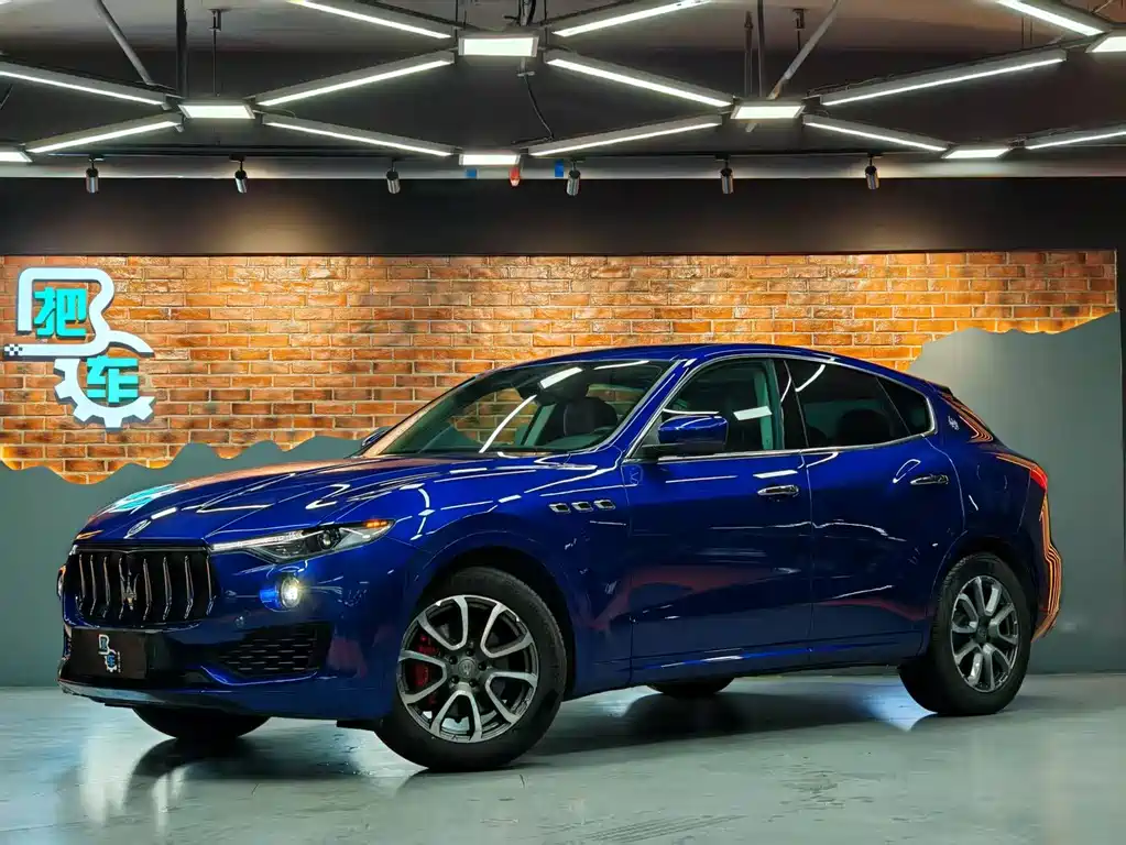 Maserati Levante 2017 — фото 1