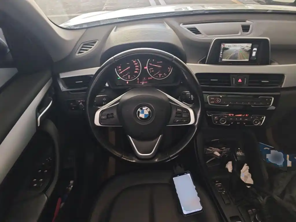 BMW X1 2016 — фото 11