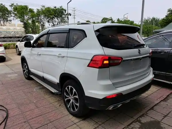 Dongfeng Jingyi X5 2017