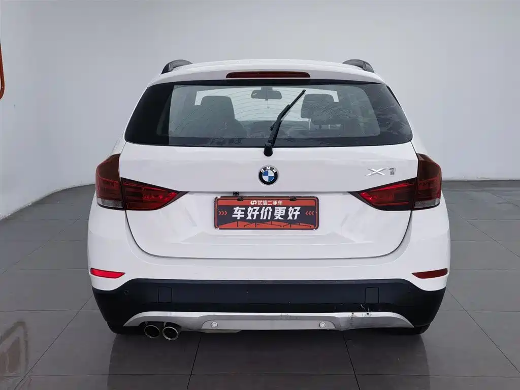 BMW X1 2014 — фото 4