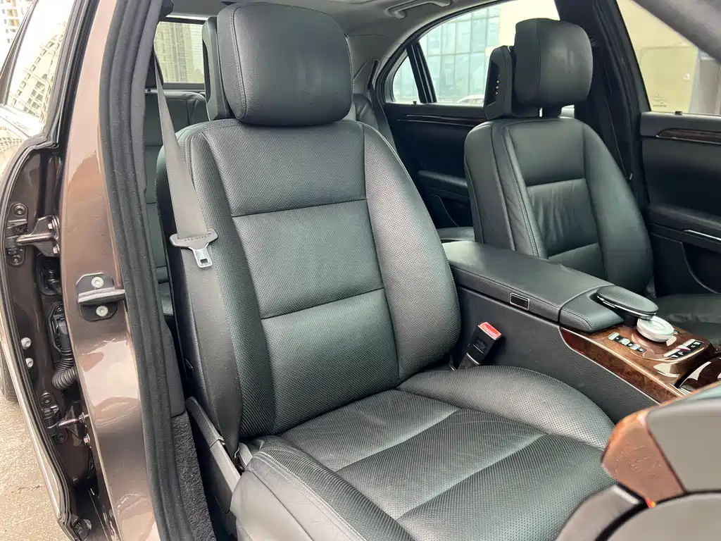 Mercedes-Benz S-Class 2010 — фото 16