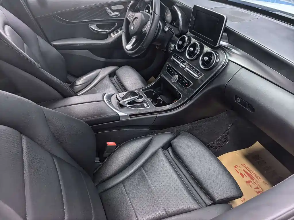 Mercedes-Benz C-Class 2017 — фото 6
