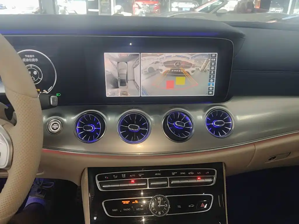 Mercedes-Benz E-Class 2020 — фото 13