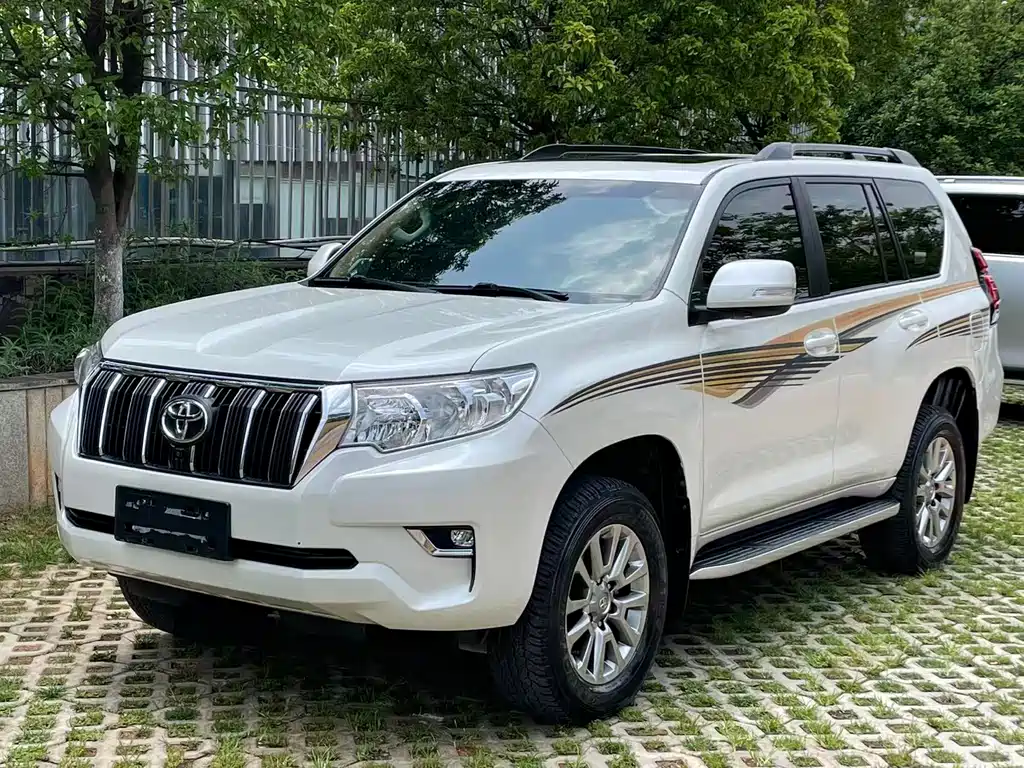 Toyota Prado 2020 — фото 3