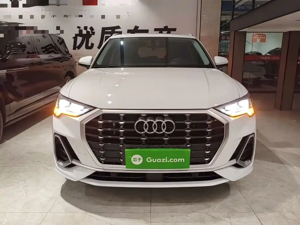 Audi Q3 2022