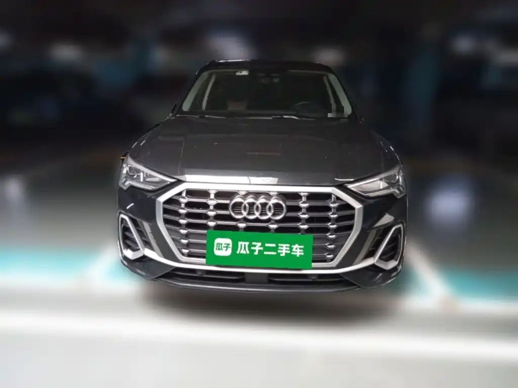Audi Q3 2021 — фото 24