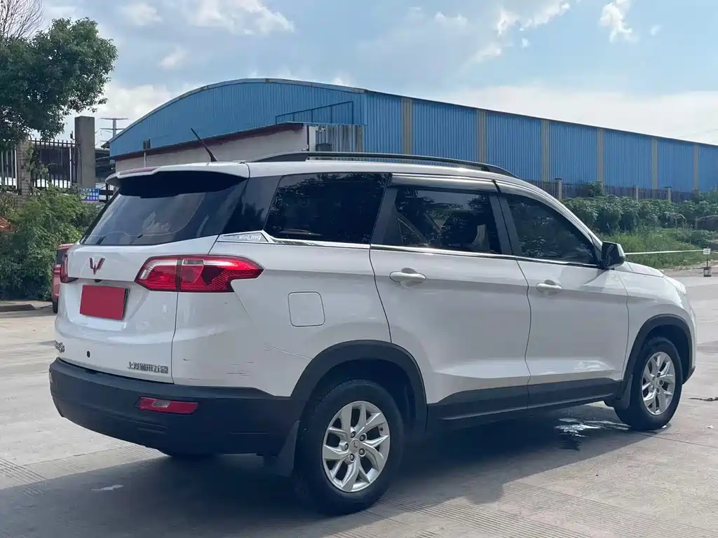 Wuling Hongguang S3 2021 — фото 9
