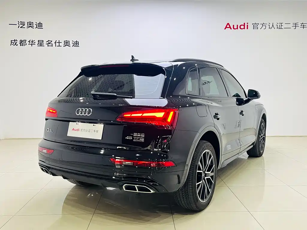Audi Q5L 2025 — фото 4