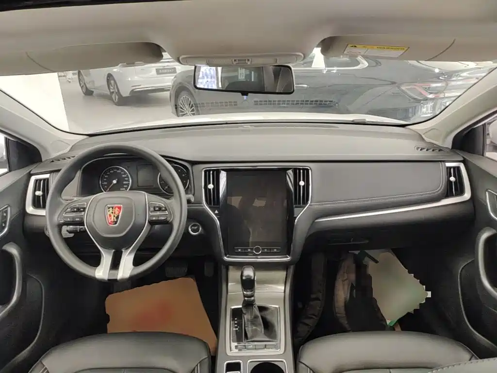 Roewe i6 Classic 2022 — фото 10