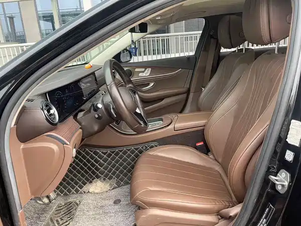 Mercedes-Benz E-Class 2021