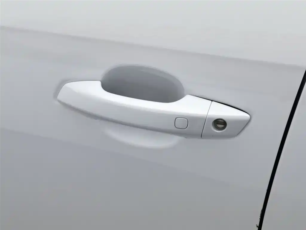 BYD Qin PLUS 2023 — фото 18