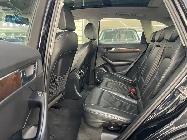Audi Q5 2014