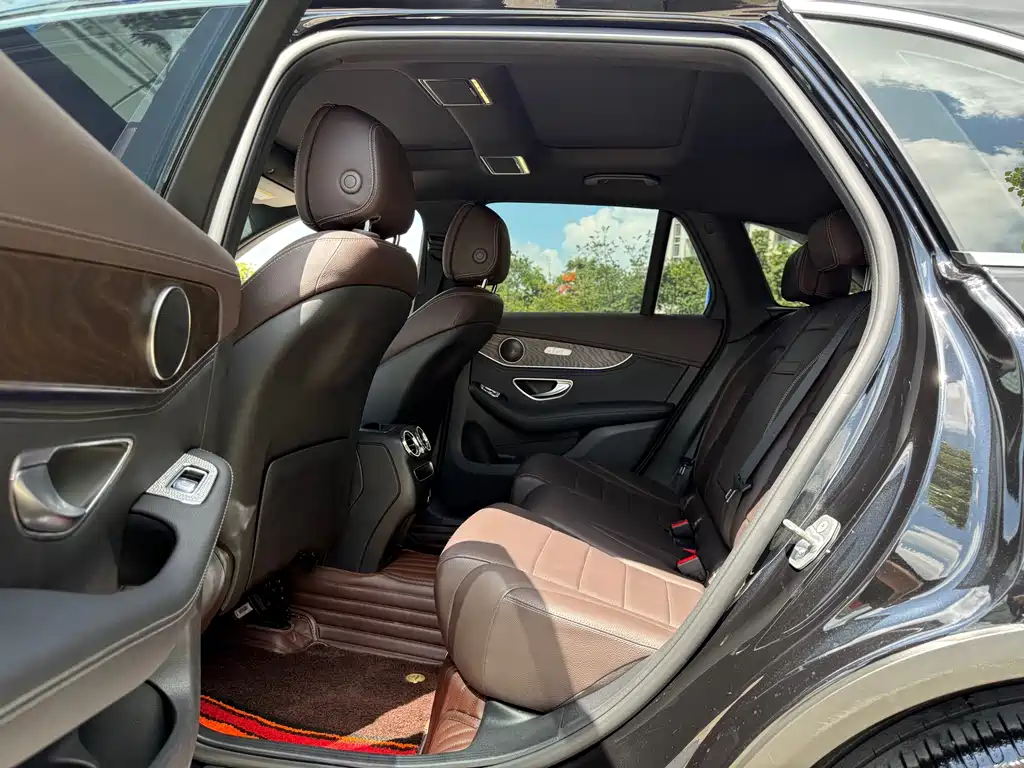 Mercedes-Benz GLC 2020