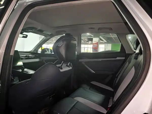 Geely Boyue L 2024