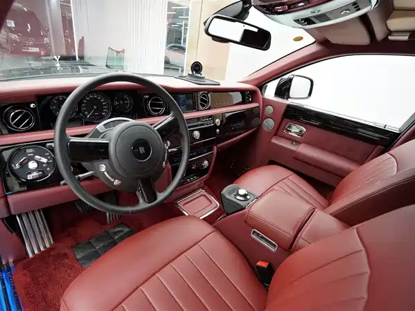 Rolls-Royce Phantom 2013