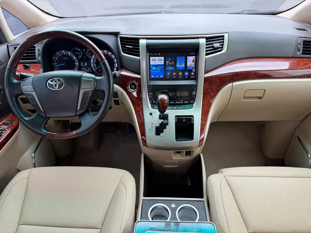 Toyota Alphard 2012 — фото 4