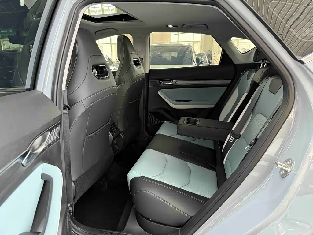 Geely Emgrand S 2022 — фото 15