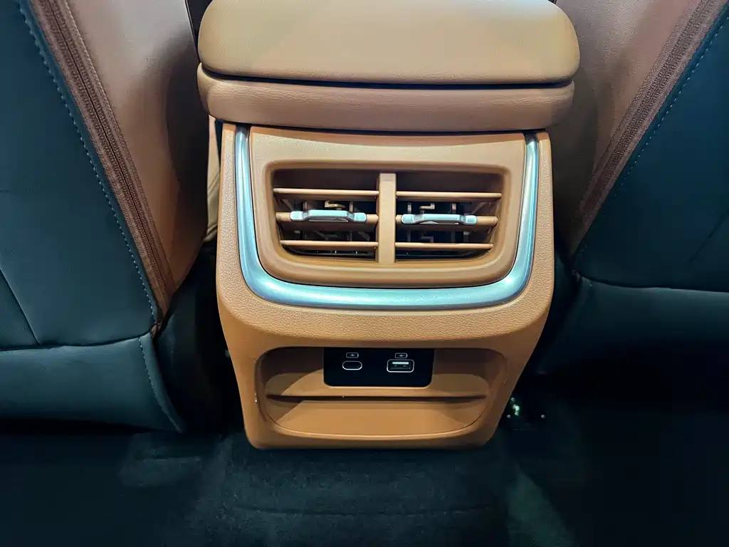 Haval Xiaolong MAX 2025 — фото 26